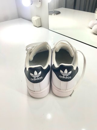 Adidas Superstar Blancas