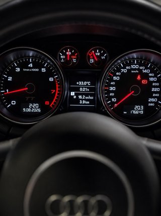 Audi TT 1.8 TFSI con GARANTIA e historial de kms