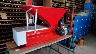Equipo para la elaboración de vino