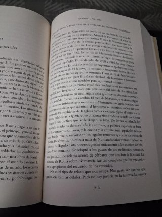 Sapiens. De animales a dioses / Sapiens: A Brie...