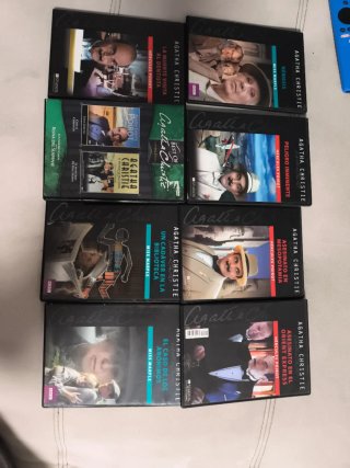 9 DVDs Agatha Christie (Español/Inglés)