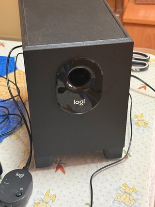 Altavoces Logitech Z313 2.1