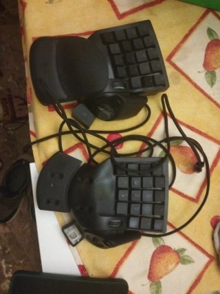 Razer Tartarus V2 Joystick PS4 Mod
