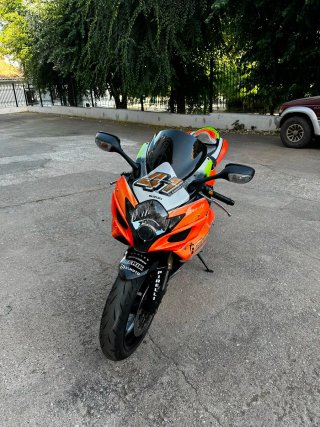 Suzuki GSXR 600 k6
