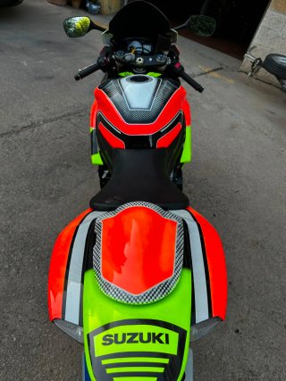 Suzuki GSXR 600 k6