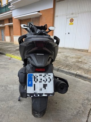 Honda Forza 125 | 2020 | 5.299 km | Pirelli Diablo