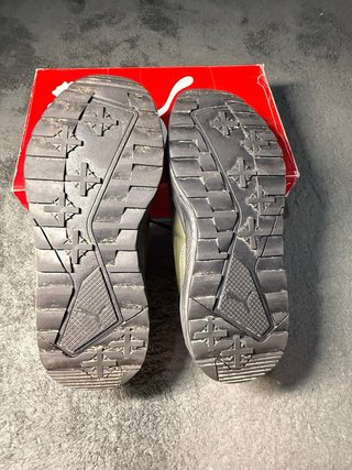 Zapatilla Montaña Puma Negra y Verde