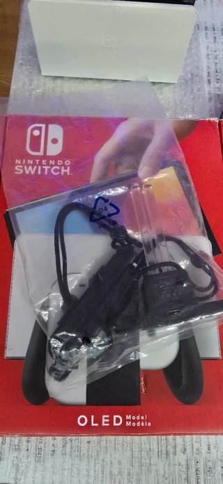 Nintendo Switch OLED Blanca y Negra
