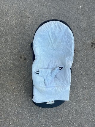 Hamaca BabyBjörn Balance Soft + funda de verano