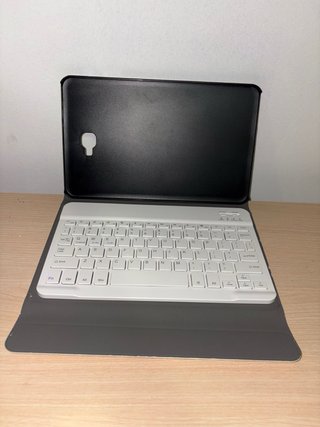 Funda Tablet Bluetooth Dorada