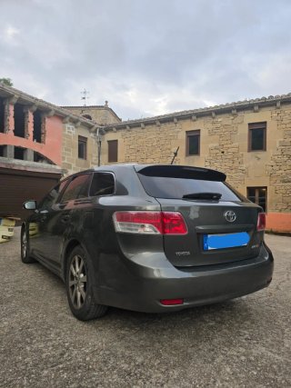 Toyota Avensis 2009
