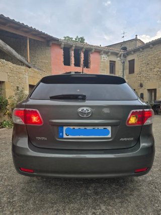 Toyota Avensis 2009