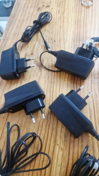 4 Cargadores Nokia Original Punta Fina