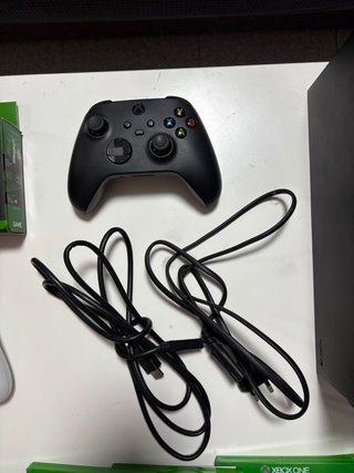 Xbox Series X 1TB + 2 mandos + 9 juegos