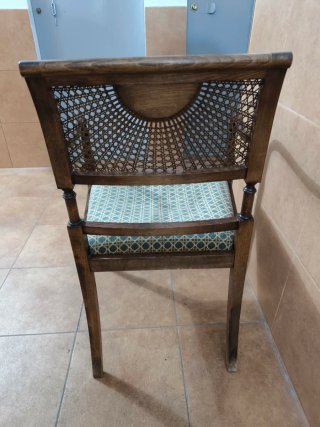 5 Sillas Isabelinas Madera y Rattan