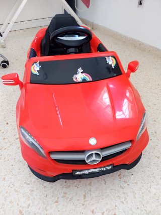Coche Eléctrico Mercedes AMG A45 Rojo