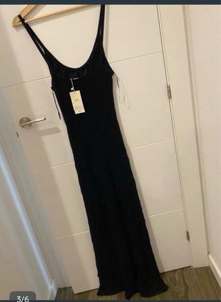 Vestido negro largo de tirantes