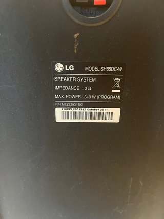 Sistema de altavoces LG 2.1 Negro