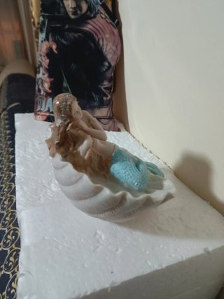 Figura Sirenita en Concha acuarios peceras adornos