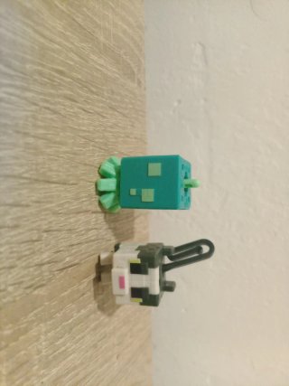 Figuritas Minecraft Kinder