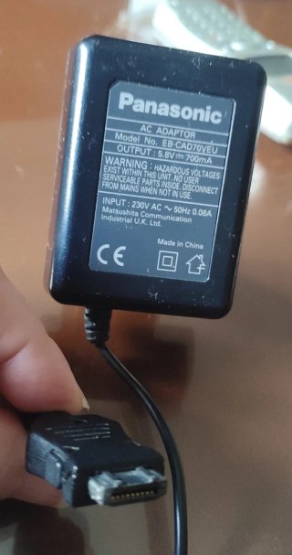 Móvil Panasonic EB-GD90 + Cargador + CargadorCoche
