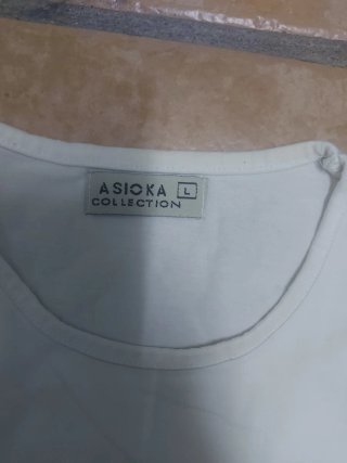 Camiseta CASUAL Talla M con lazo