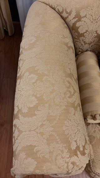 Sofá y butacones tela beige/dorado