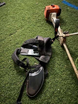 Desbrozadora STIHL FS 450 profesional con arnés