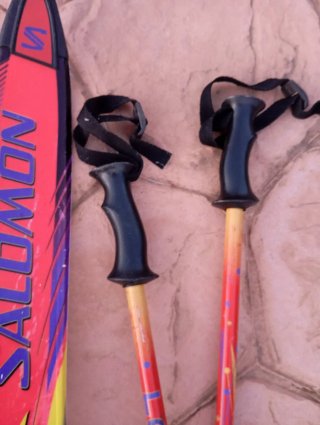 Esquís y bastones Salomon