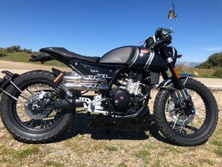 F.B. Mondial HPS 300 Negra