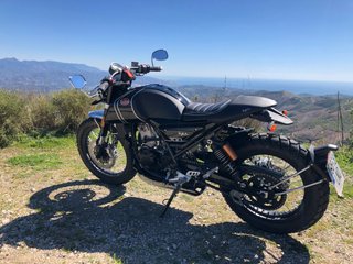F.B. Mondial HPS 300 Negra