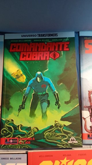 GIJoe. Lote de 7 libros.