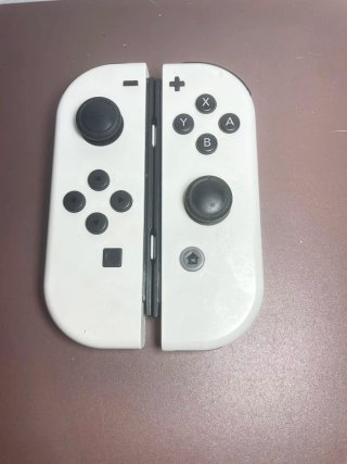 Nintendo Switch OLED Blanca y Negra