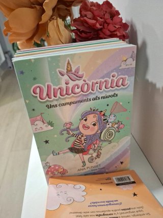 Pack libros UNICORNIA