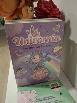 Pack libros UNICORNIA