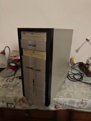 PC Desktop DeLux Grigio/Bianco