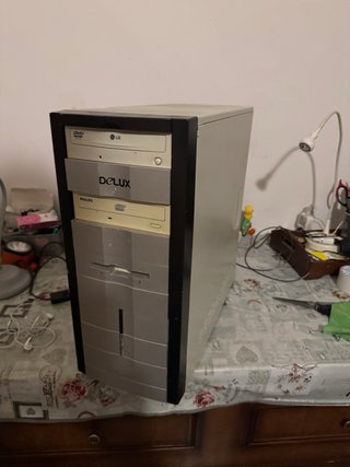 PC Desktop DeLux Grigio/Bianco