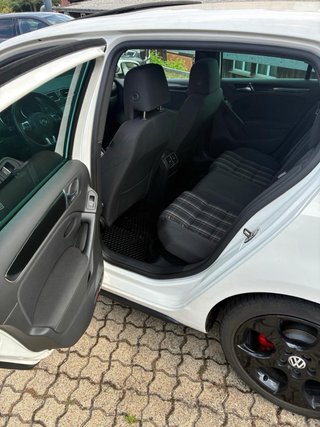 Volkswagen Golf gti  2011