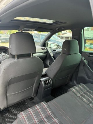 Volkswagen Golf gti  2011