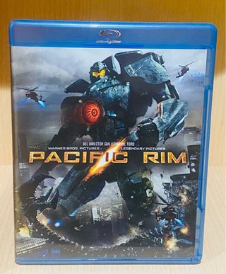 Pack 2 Blu-Ray’s: Jurassic World / Pacific Rim