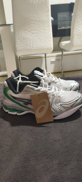 Tenis Asics Retro Running Plata Blanco
