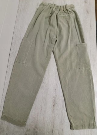 Pantalón niña verde oliva