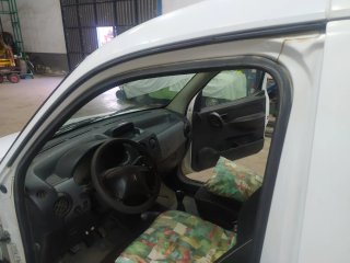 Furgoneta Peugeot partner