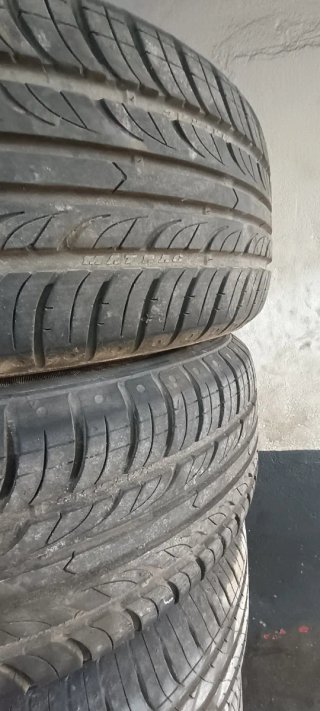 Llantas 5x120 con neumáticos 225/60R15 96V