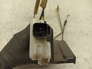 CERRADURA PUERTA DELANTERA IZQUIERDA MITSUBISHI M