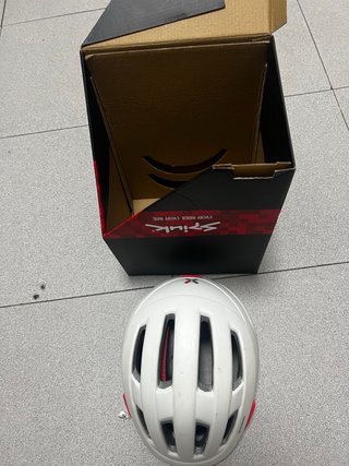 Casco de bici blanco