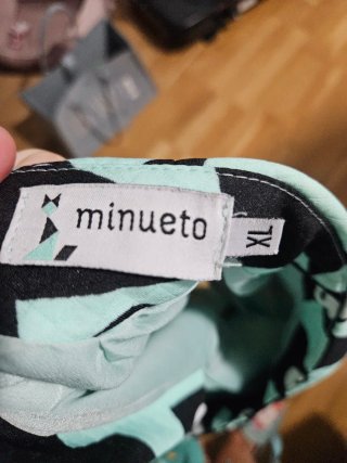 Minueto Shorts Talla XL Estampado Pajaritos