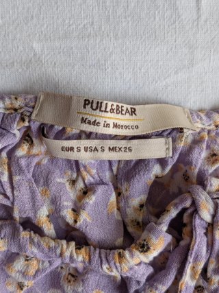 Top floral lila Pull&Bear Talla S
