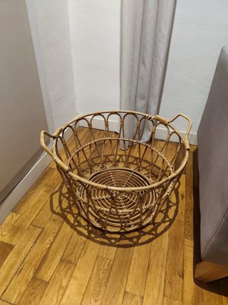 Cesta de mimbre IKEA grande