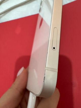 iPhone 12 128 GB pequeña grieta en pantalla +cable